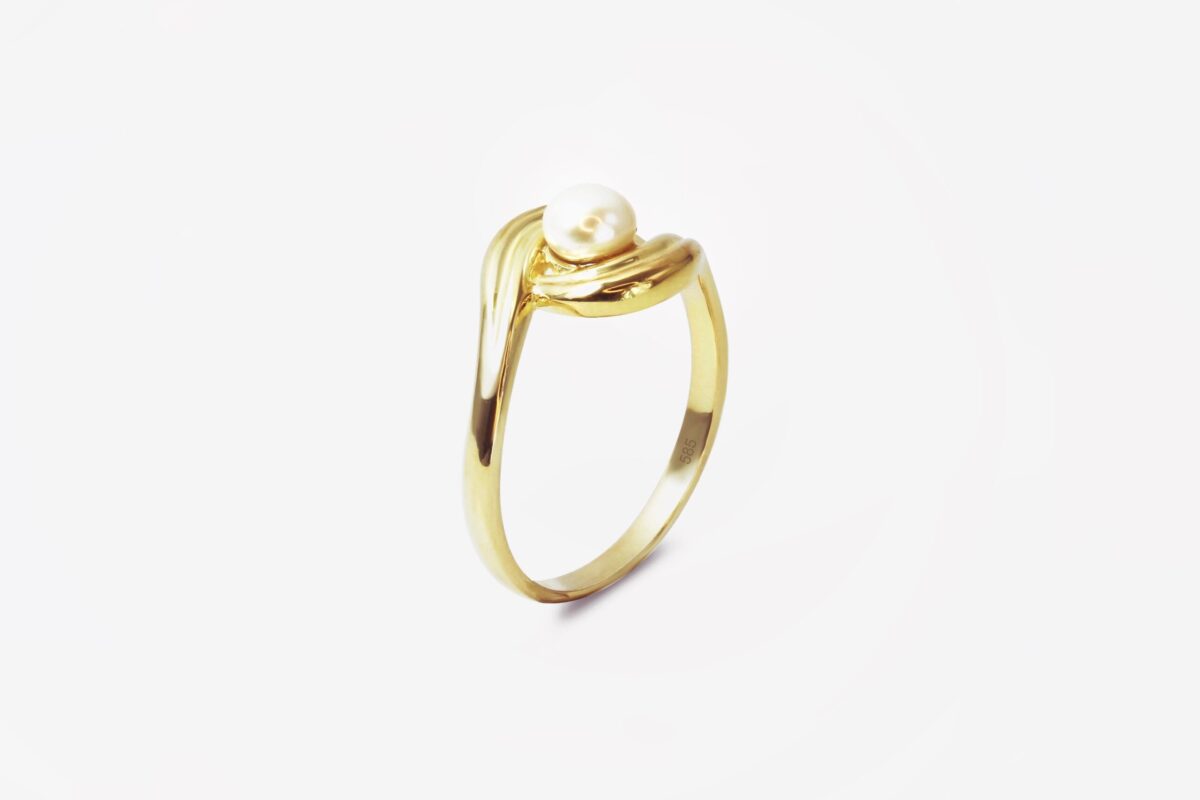 chunky gold ring